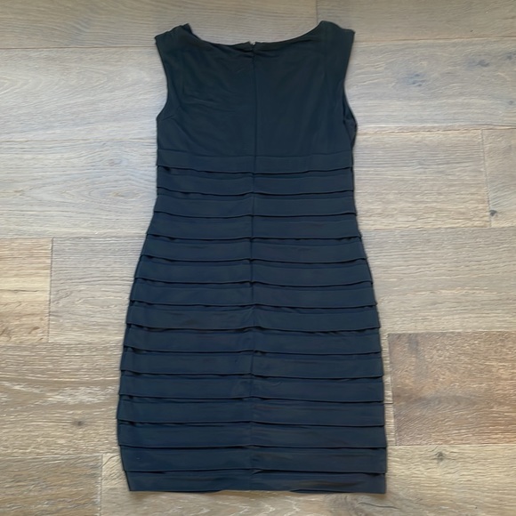 Ann Taylor Black Cocktail Dress  LBD Size 4 - Picture 2 of 5